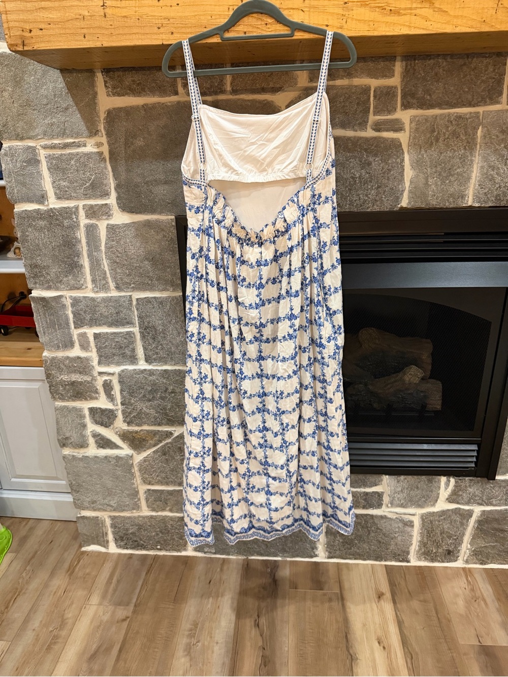 Max Studio NWT Blue Floral Boho Maxi Dress XL Built In Shelf Bra - Picture 3 of 6